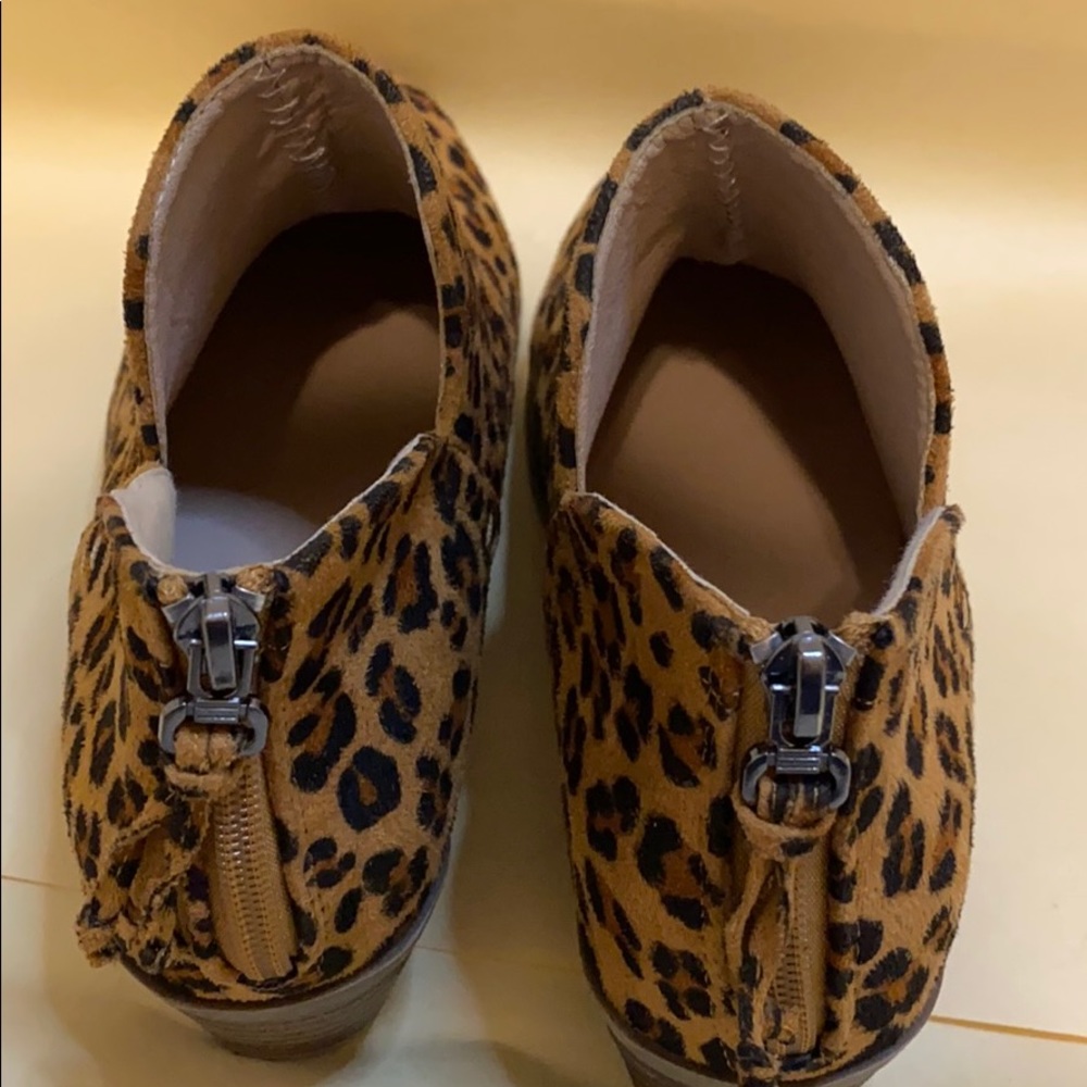 Leopard Booties - Picture 2 of 2